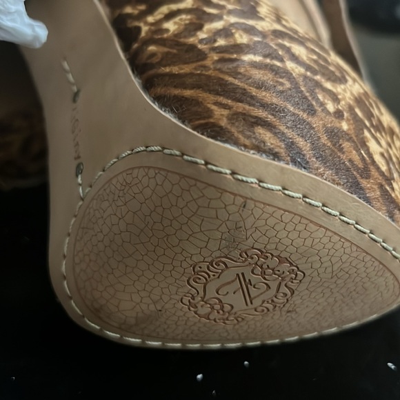 ZiGiny Skillet Skull Cheetah Print Stiletto Heals Women's Heel's.  Size 7.  NWOT - Picture 8 of 9